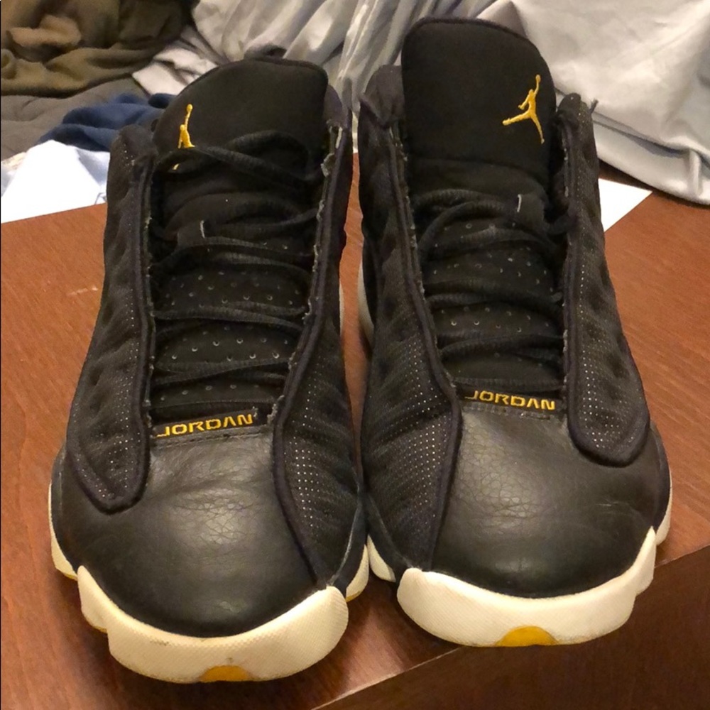 Jordan 13 Low Maize Rare!